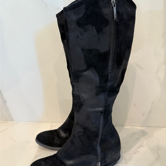 Black Suede Donald Pliner boots High Boots - Picture 2 of 5